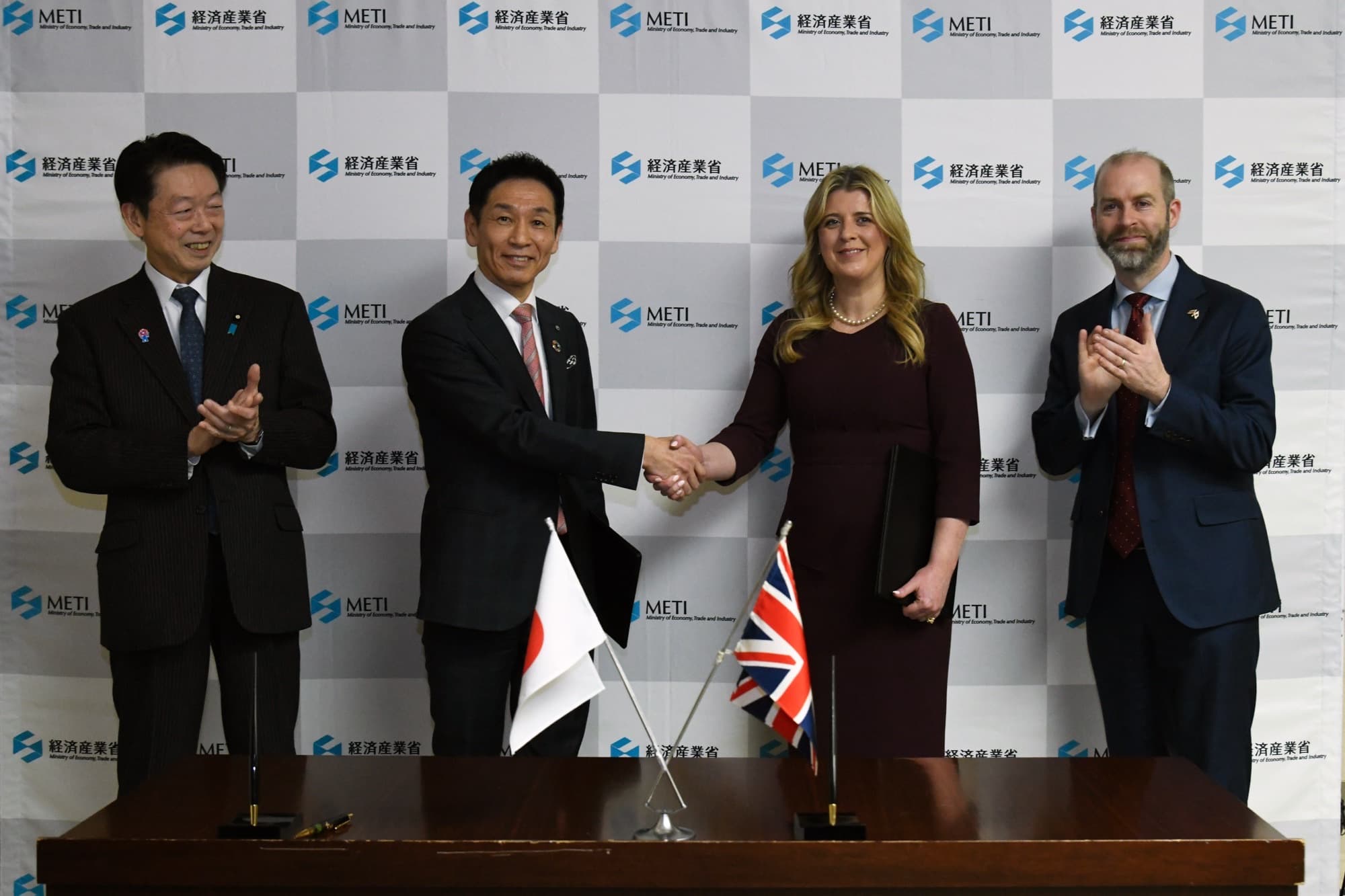 ORE Catapult signs MOU on floating offshore wind with Japan’s FLOWRA